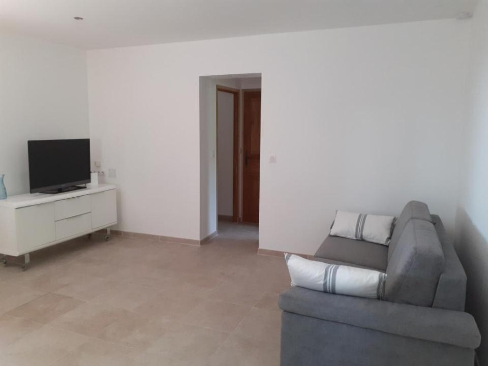 Maisonnette Dans Le Verdon Holiday home *